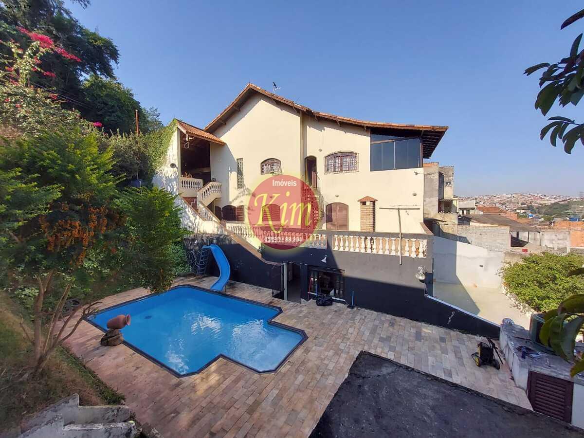Casa para Venda por R$900.000,00 com 750m², 5 vagas, 1 suite e 3 dormitórios - Jardim vila rica - zona norte - cantareira, São paulo / SP